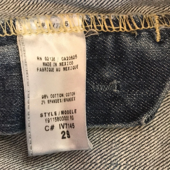 COPY - Guess Jeans - Picture 9 of 9